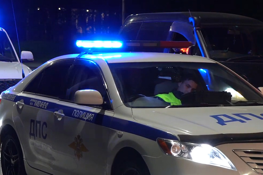 На Камчатке пресечено более ста нарушений миграционного законодательства . Фото: УМВД России по Камчатскому краю. Фотография 3