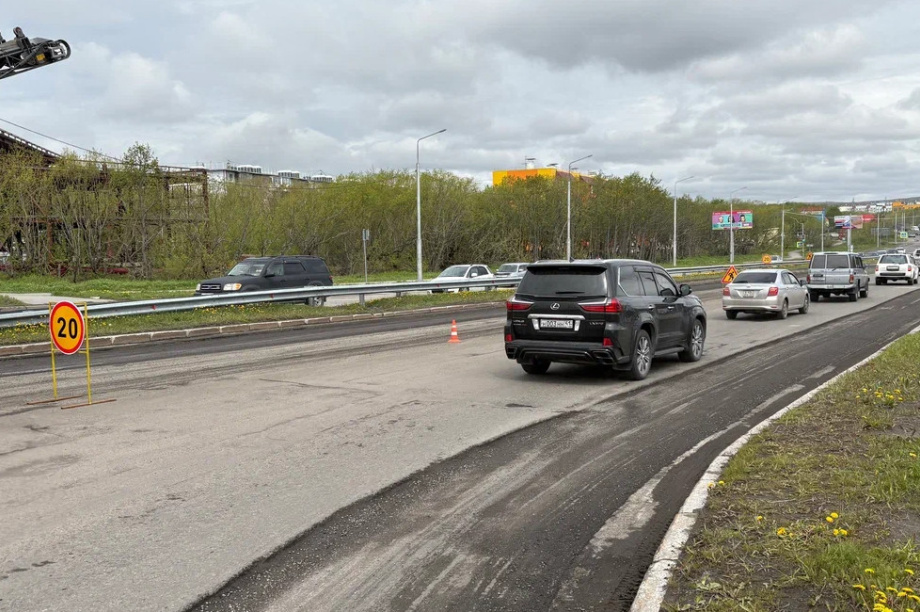  Дорогу к аэропорту Петропавловска-Камчатского отремонтируют с опережением графика. Фото: ФКУ ДСД «Дальний Восток». Фотография 2