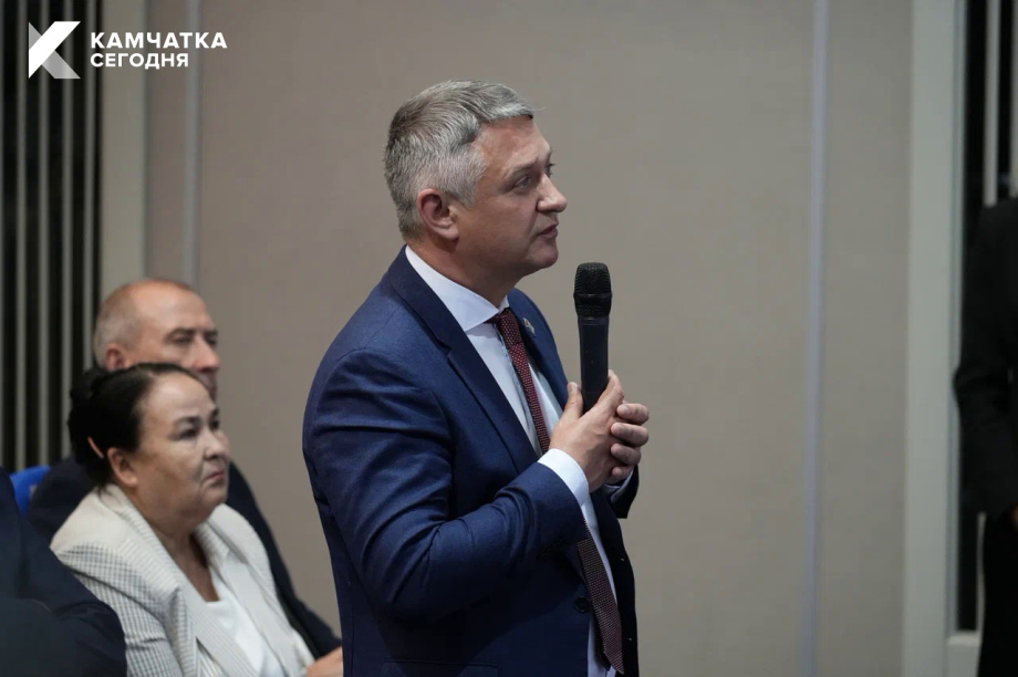 Губернатор представил публичный доклад о работе правительства Камчатского края за 2025 год. ИА Камчатка. Фотография 18