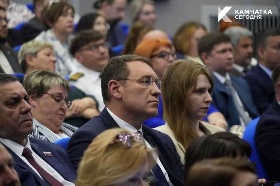 Губернатор представил публичный доклад о работе правительства Камчатского края за 2025 год. ИА Камчатка. Фотография 6