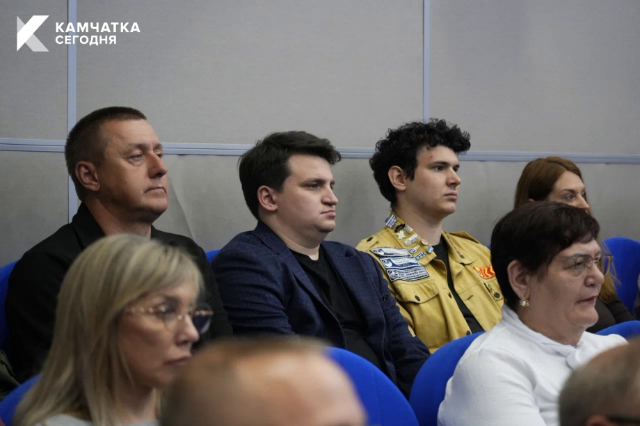 Губернатор представил публичный доклад о работе правительства Камчатского края за 2025 год. ИА Камчатка. Фотография 10